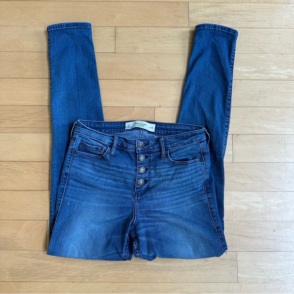 Abercrombie & Fitch - Button Fly Distressed Jeans - Size 10 - Picture 4 of 8